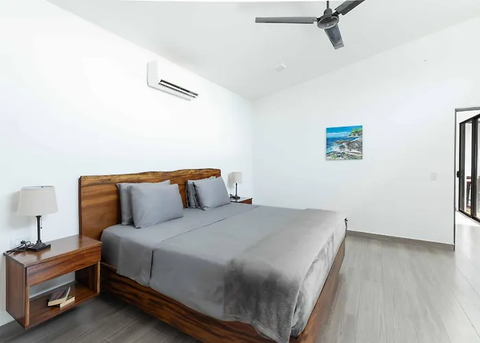 Casa Aurora With Private Patio & Pool *