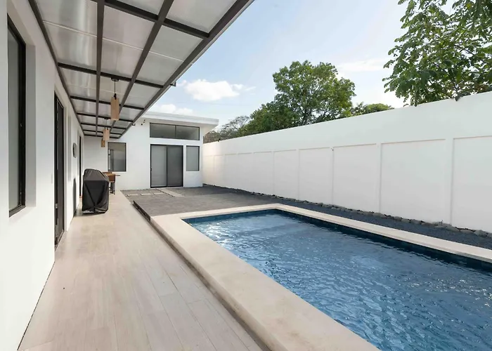 Casa Aurora With Private Patio & Pool