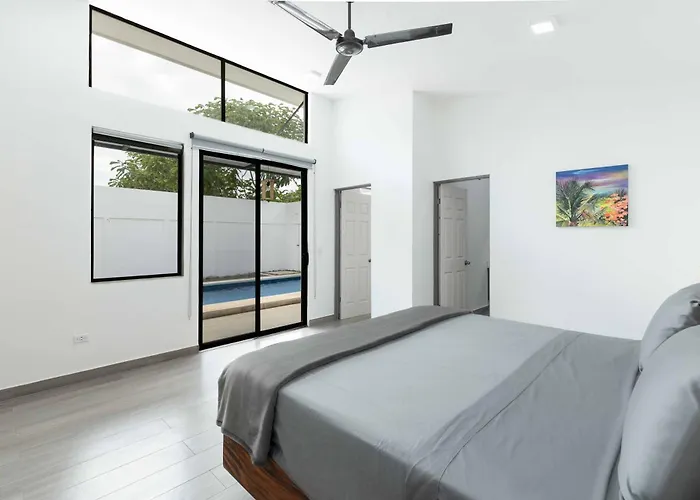 Casa Aurora With Private Patio & Pool Coco