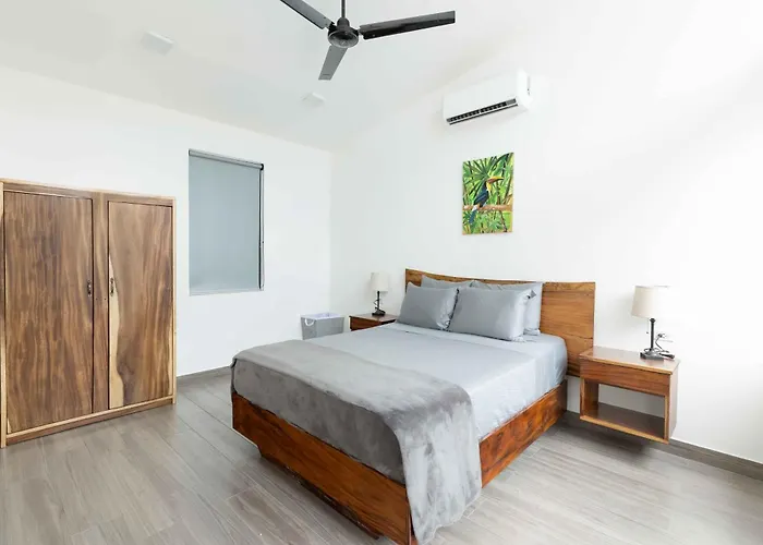 Casa Aurora With Private Patio & Pool Villa Coco