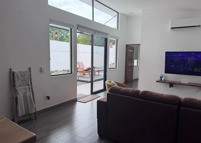 Casa Aurora Oasis With Private Patio & Pool Villa Coco