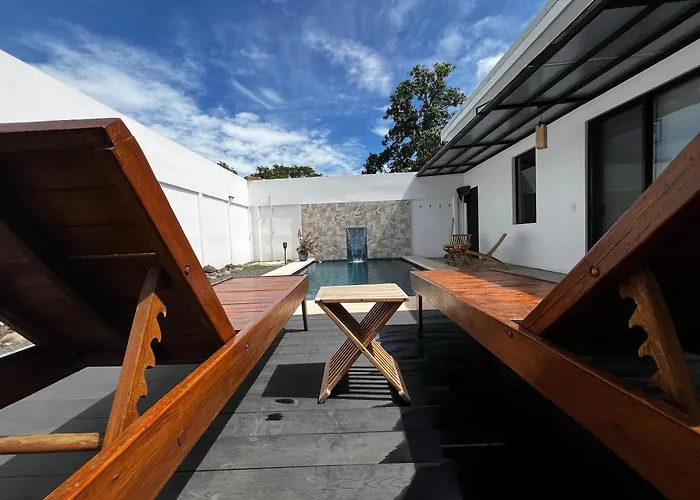 Casa Aurora Oasis With Private Patio & Pool * Coco
